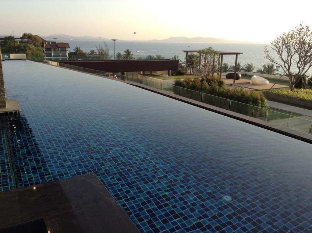 Cetus Beachfront Pattaya Condo Екстериор снимка