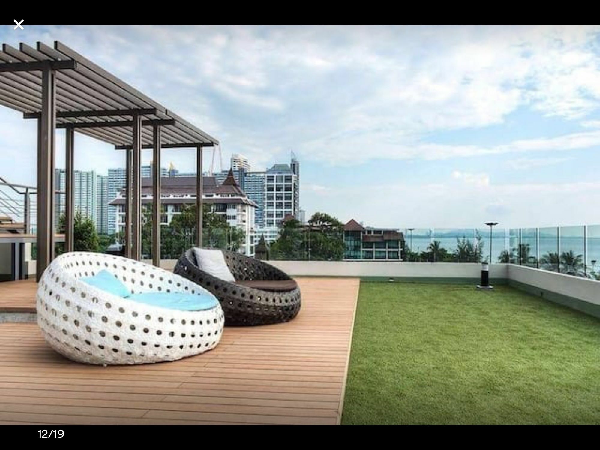 Cetus Beachfront Pattaya Condo Екстериор снимка